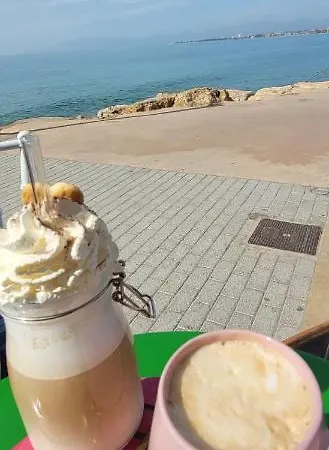 A Estrenar Preciosos Inter2, New Ln 12 Months Open! Self Check In! Reserva Garaje! Appartamento Salou