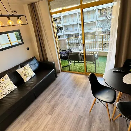 A Estrenar Preciosos Inter2, New Ln 12 Months Open! Self Check In! Reserva Garaje!