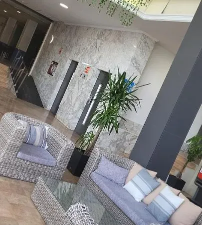 Inter2: New Self-check-in With Garage Salou