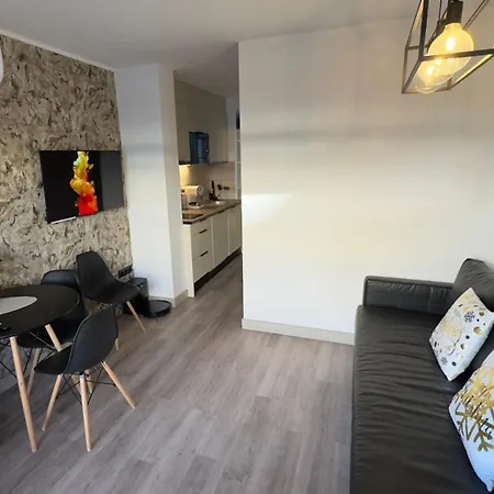 Inter2: New Self-check-in With Garage Salou