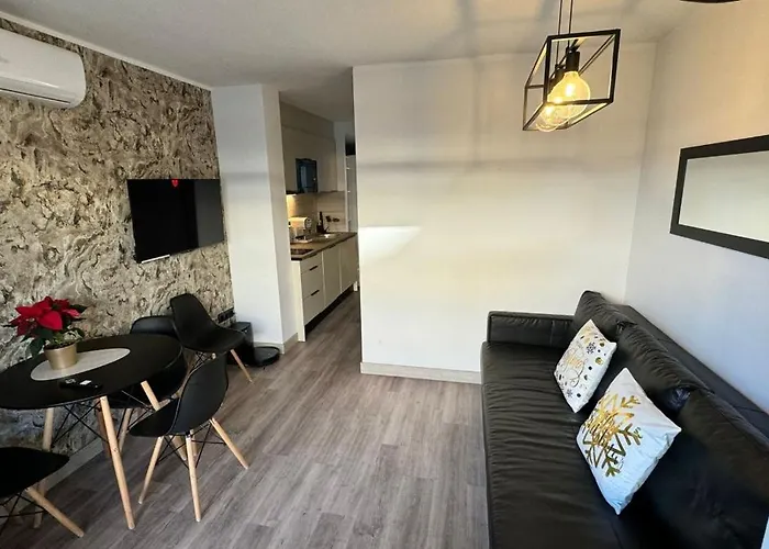 A Estrenar Preciosos Inter2, New Ln 12 Months Open! Self Check In! Reserva Garaje! 아파트 4*