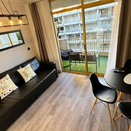 Inter2: New Self-check-in With Garage Apartment Salou